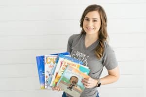 It’s not always easy to find the perfect book when you’re trying to implement literacy-based therapy with a mixed group. Because I know that struggle all too well (and am always on the hunt for amazing books to use!) I put together a series of blog posts that highlight some of my favorites. This week is all about: The Best Books For Later Language. Click through to find all 9 books, plus a brief description of each, over on the blog!